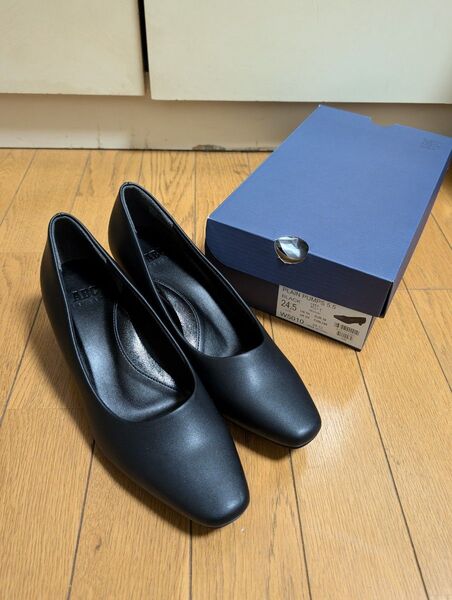 ★最終値下げ★ABC MARTレディースヒール、ビジネスシューズ、5cmヒール、カラーブラック、サイズ24.5セット