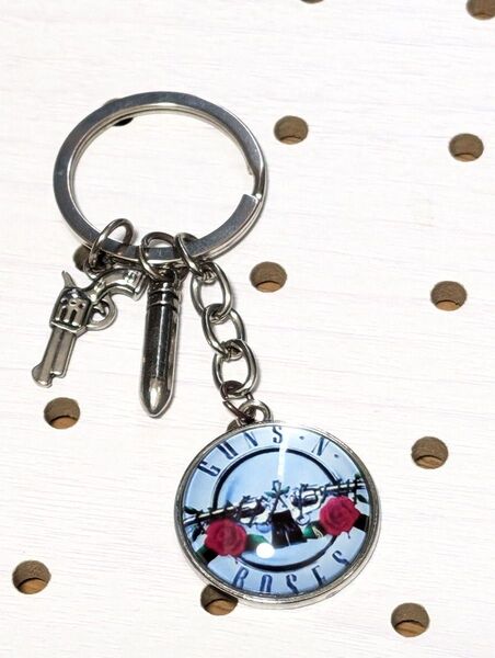 GUNS N ROSESキーホルダー、キーリング