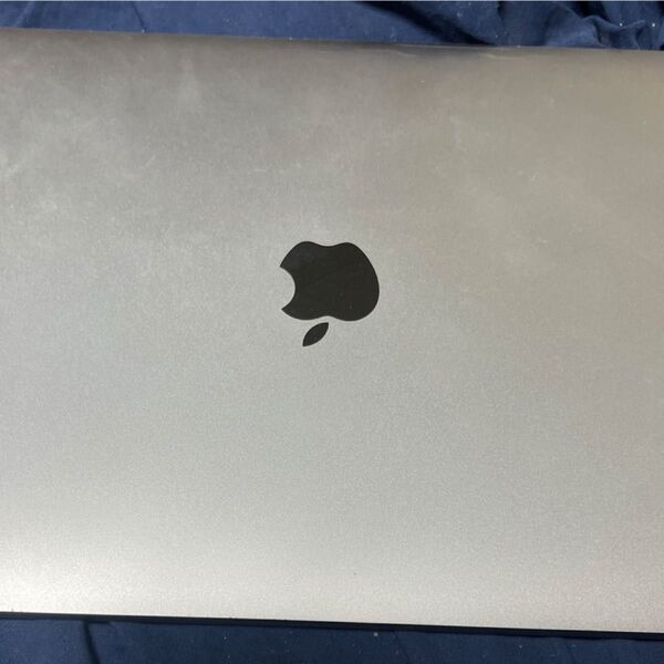 Apple MacBook Pro ノートパソコン シルバー