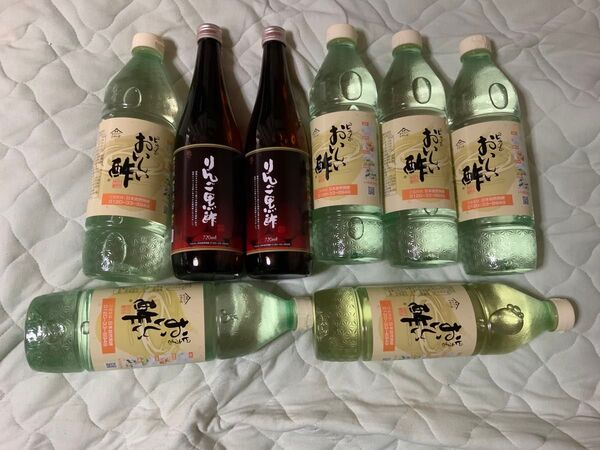 NHC新おいしい酢955ml6本とNHCりんご黒酢2本
