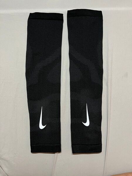 Nike Zoned Knit ランニング アームウォーマー S/M