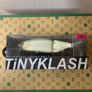 タイニークラッシュ low グリーンシャッド おまけつき