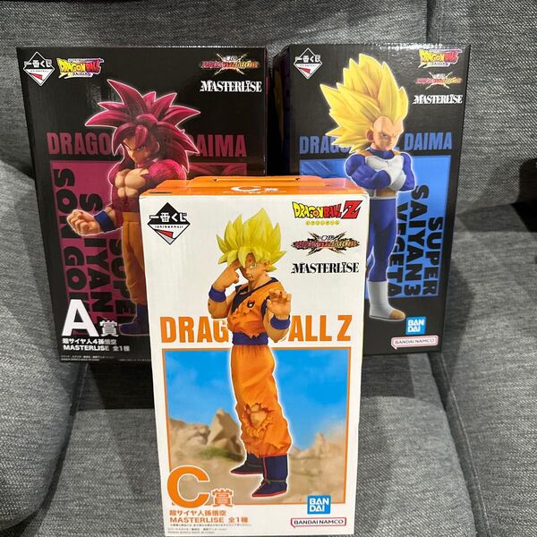ドラゴンボール 一番くじ A賞超サイヤ人4孫悟空、B賞超サイヤ人3ベジータ、C賞超サイヤ人孫悟空セット