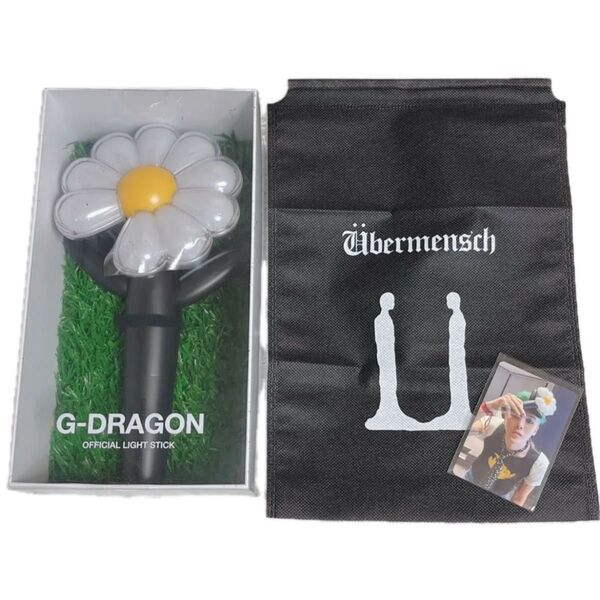 新品!未開封 G-DRAGON 公式ペンライト bermensch トレカ ペンライト オフィシャル ライトスティック