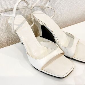 【美品】本物 GUCCI グッチ スライド サンダル 太ヒール ハイヒール 厚底 白 スクエアトゥ アンクルストラップ