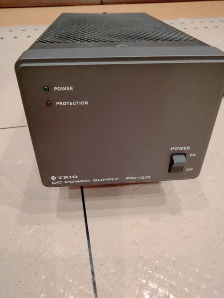 TRIO 安定化電源 PS-20 DC電源 スイッチングノイズの無いトランス方式でFT-817やIC-705に最適