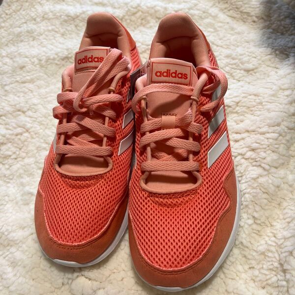 adidas ランニングシューズ コーラルカラー未使用