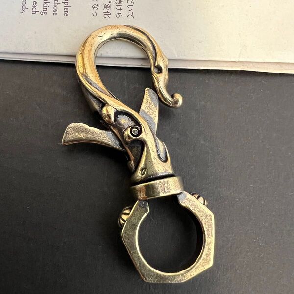 真鍮製ホルダーヘッド キーチェーンヘッド キーリング カラビナ キーフック キーホルダー アンティーク キーフック 回転式 真鍮