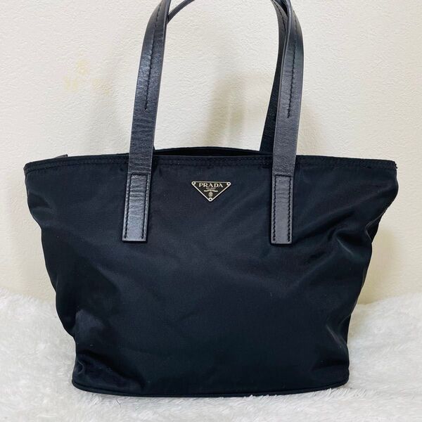 PRADA プラダ トートバッグ ハンドバッグ 三角プレート 三角ロゴ ナイロン ブラック
