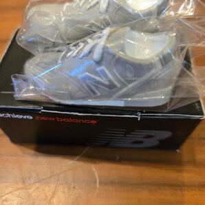 ニューバランス M996GY ノベルティ フィギュア New balance