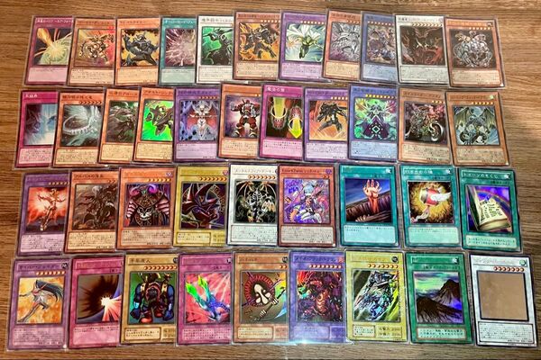遊戯王カード 初期、2期 含む スーパーレア以上 40枚 まとめ売り