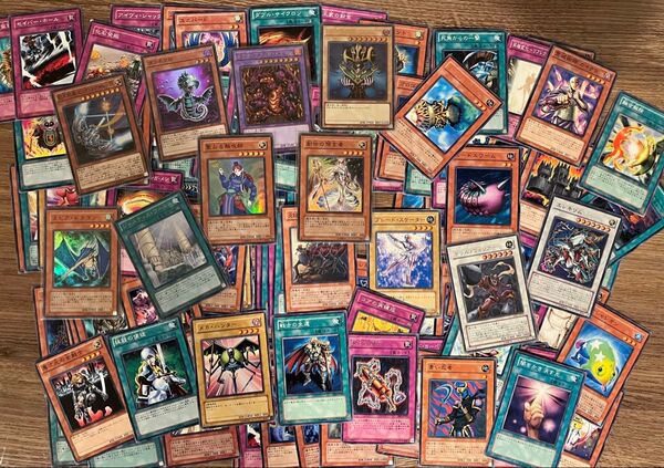 遊戯王カード 120枚 まとめ売り ノーマル、字レア スーパーレア以上多数含む