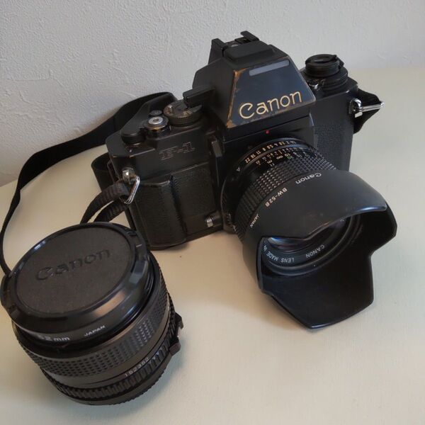 キャノン CANON New F-1 ボディ+レンズ2本付き