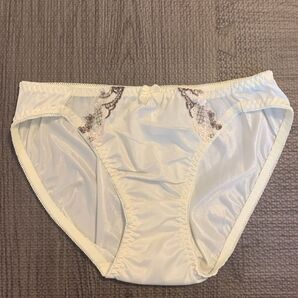 補正下着 ツルツル