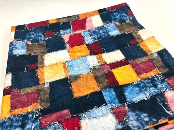 USAシーチング綿100%生地幅110cm×100cmパッチワーク風プリント3638