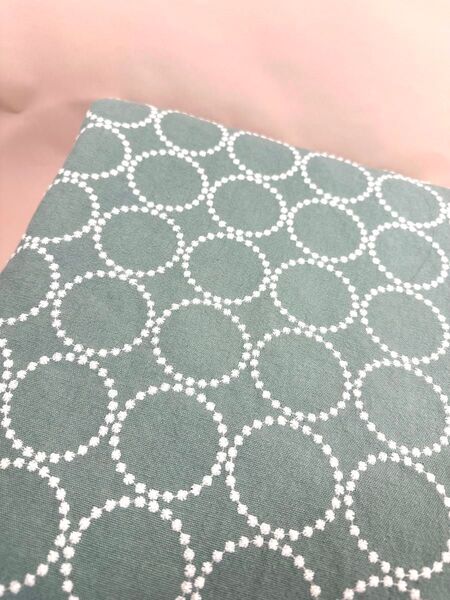 刺繍.中厚リネン刺繍幅125cm×50cm.水色地.タンバリン