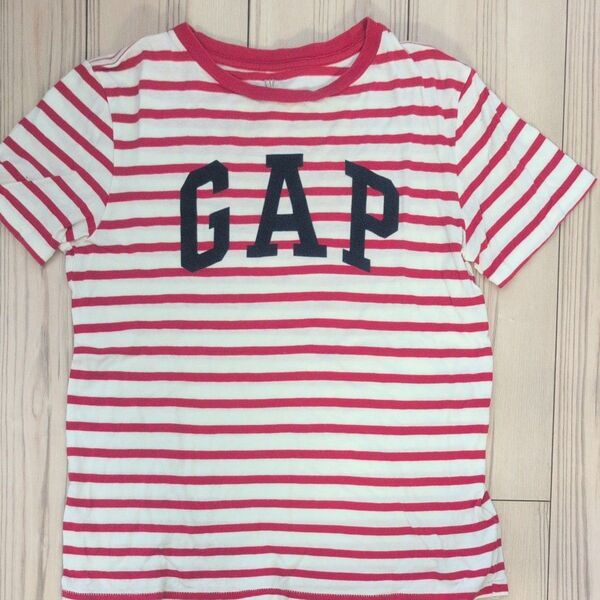 GAP ボーダーTシャツ レッド系140センチ