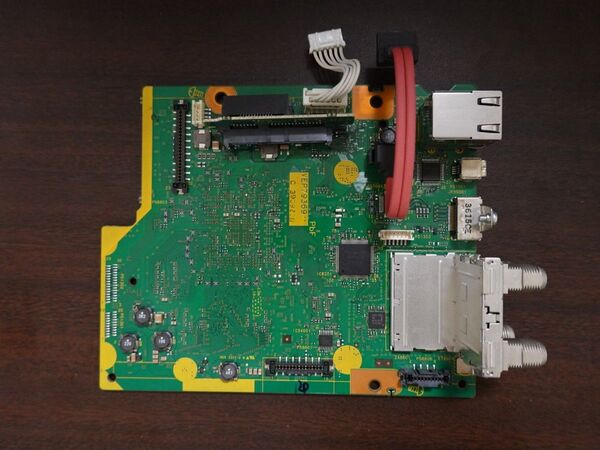 【修理部品】Panasonic DIGA DMR-BWT650 デジタル基板+無線LAN基板付き①