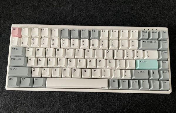 Niz Mini84 White 静電容量無接点方式