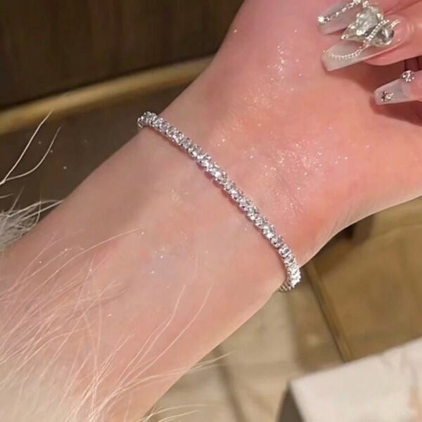 上品な輝き シルバー 細身ブレスレット ラインストーン アクセサリー パーティー結婚式 フォーマルディナーフォーマル可愛いキラキラ