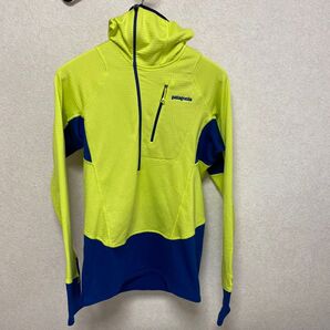 patagonia R1 HOODY
