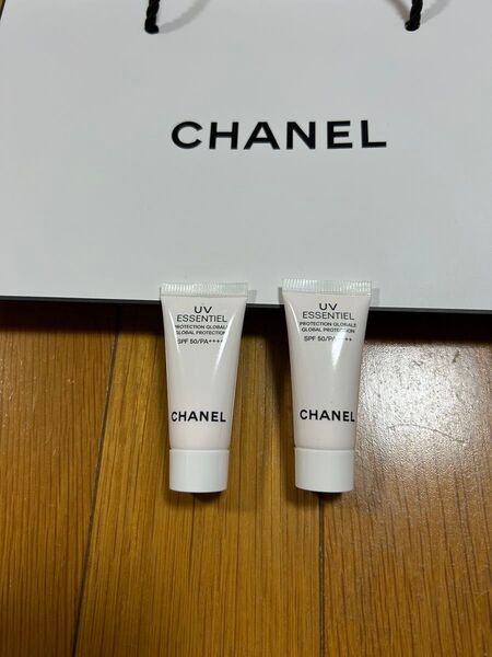 シャネル CHANEL UV エサンシエル 5ml×2