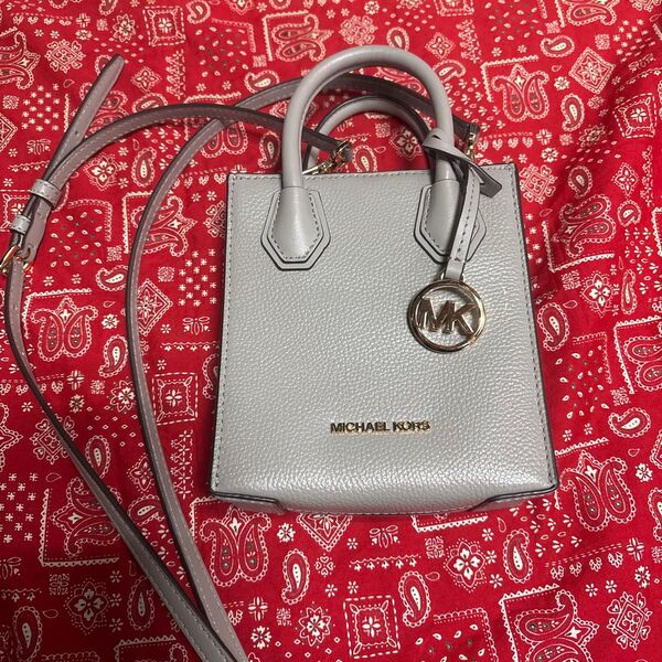 【美品】MICHAEL KORS グレー ショルダーバッグ