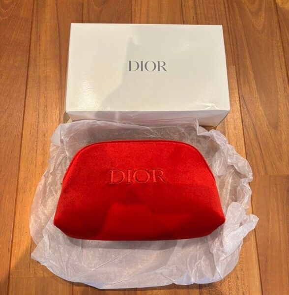 Dior ディオール ノベルティ ポーチ 赤