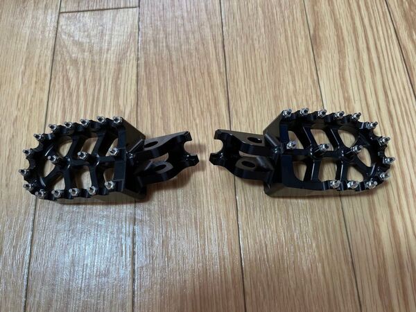 CRF250L MD47アルミワイドフットペグ