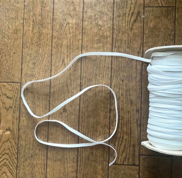 白強力ゴム紐 7m スカート パンツ他 ハンドメイド
