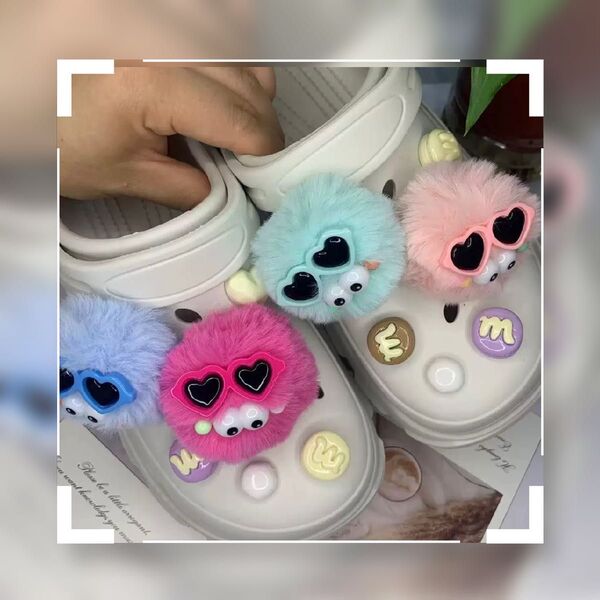 クロックス crocsジビッツ ふわもそ もこもこ ハート 飾り デコ カラフル