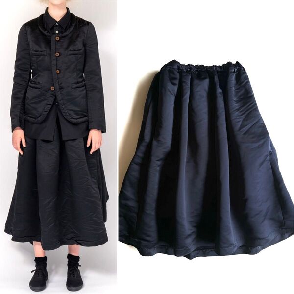 《美品》COMME des GARCONS コムデギャルソン コムコム サテン ポリ縮 タック フレアスカート ダークネイビー S