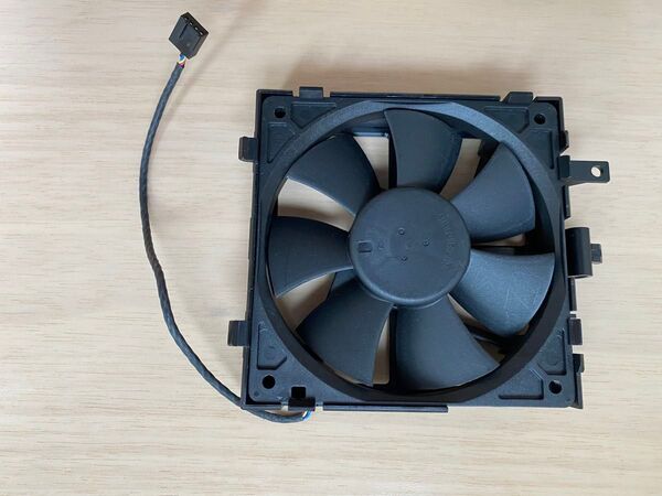 DELL precision3640外し品 ファン取り付けパネルXPS8930 8920 8910 など流用に ファン異音あり