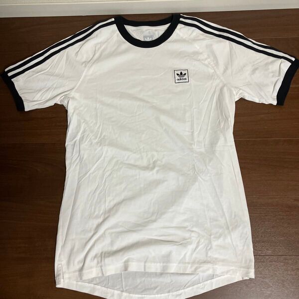 adidas Tシャツ 白 3本ライン