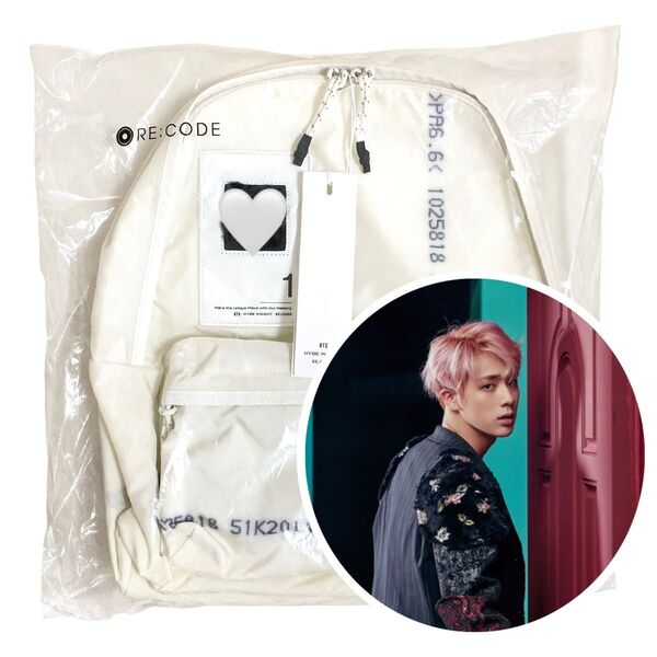 BTS HYBE INSIGHT RECODE 衣装 リュック JIN ジン