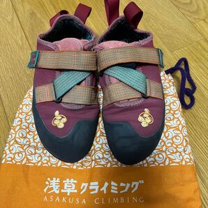 浅草クライミングのシューズ レディース24.5