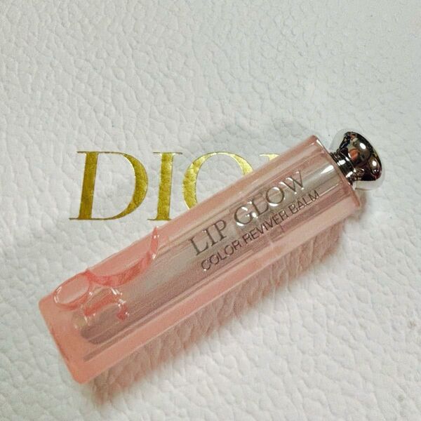 ディオール アディクト リップグロウ 001 リップバーム Dior ピンク