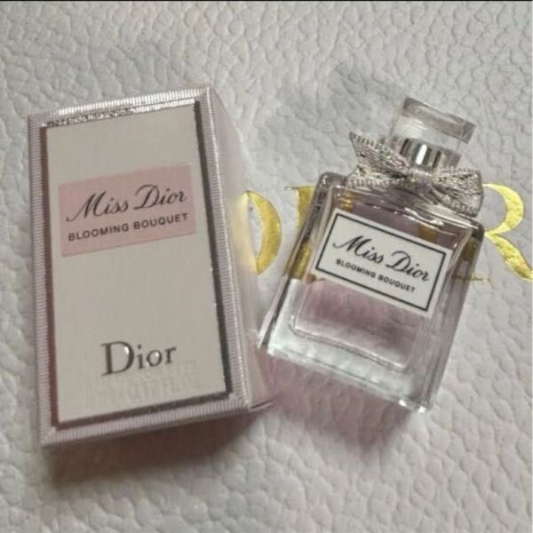 ミスディオール ブルーミングブーケ 香水 5ml ミニボトル サンプル Dior オードゥトワレ 試供品