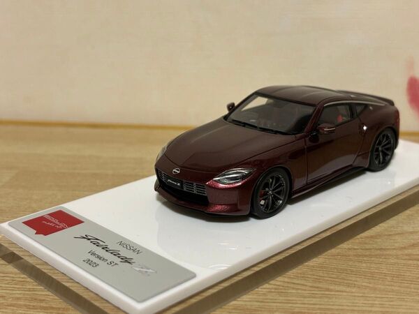 送料無料 1/43 EIDOLON make up フェアレディZ Version ST 2023 Burgundy ミニカー