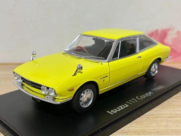 送料無料 1/24 国産名車コレクション いすゞ 117 クーペ 旧車 ミニカー ISUZU COUPE 1968