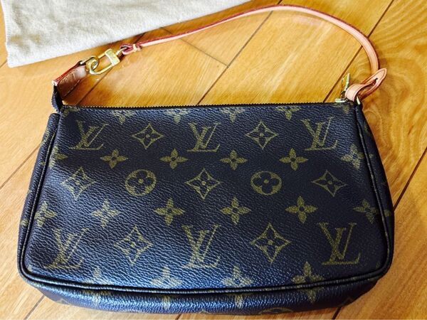 LOUIS VUITTON ルイヴィトン アクセソワール モノグラム ハンドバッグ