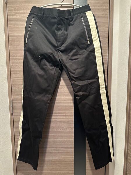 DIESEL メンズ パンツ ルーズフィット