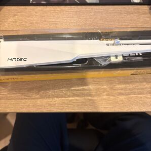 antec dagger gpu holder white