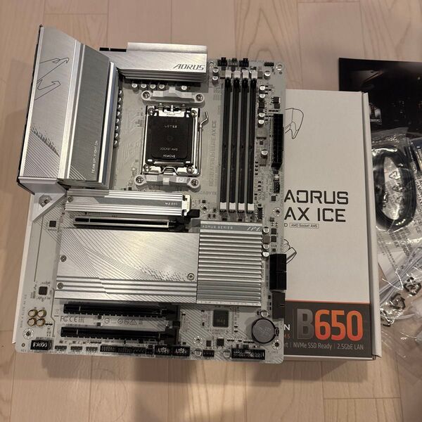 gigabyte b650 aorus elite ax ice