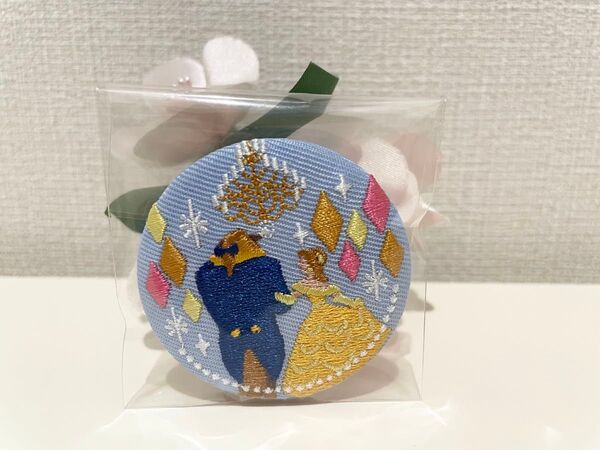 Disney Characters 刺繍缶バッジ 缶バッジ 刺繍 ディズニー 美女と野獣 ベル プリンセス キーホルダー ワッペン