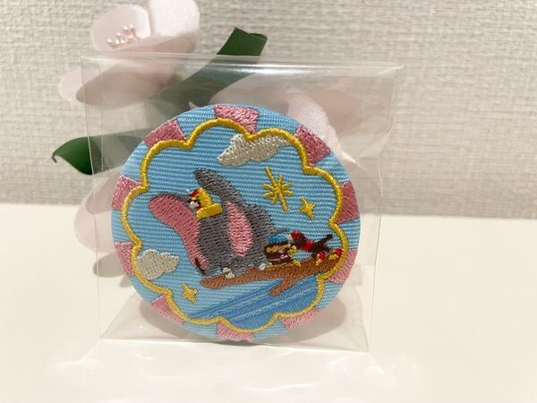 Disney Characters 刺繍缶バッジ 缶バッジ 刺繍 ディズニー ダンボ キーホルダー ワッペン ランド レトロ 限定