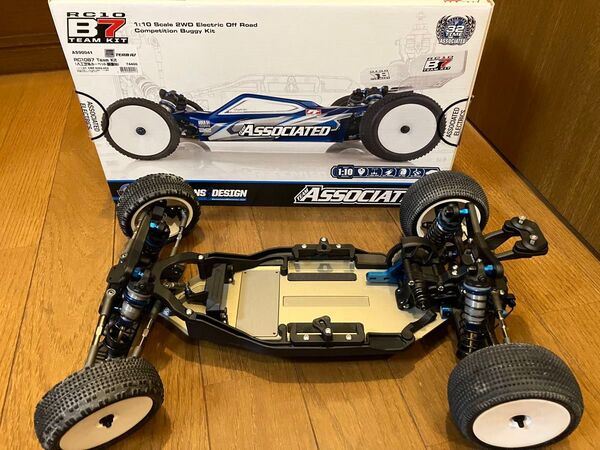アソシエイテッド RC10 B7 カーペット/人工芝用キット