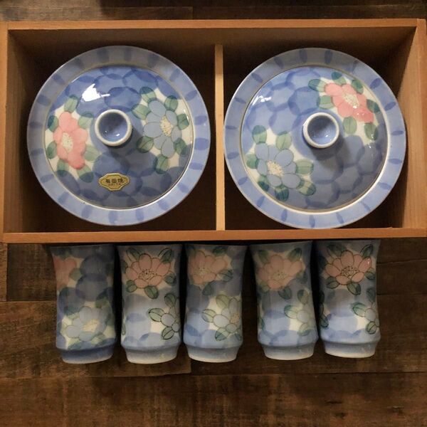 有田焼 高山 蓋付き 小鉢と湯呑みのセット 椿柄 花柄 小鉢2個 湯呑み5個 7点セット