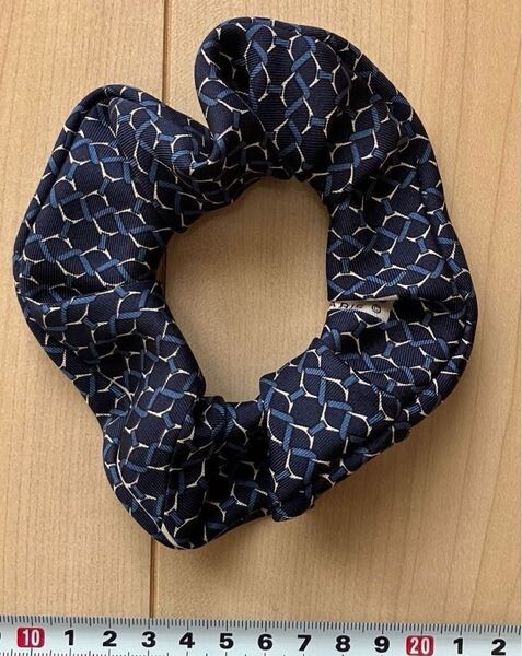ブランドネクタイ リメイク ハンドメイド シュシュ シルク