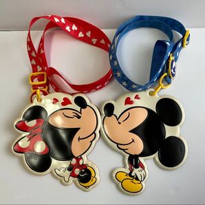 【中古品】ディズニー ミッキー&ミニー チケットホルダーのセット